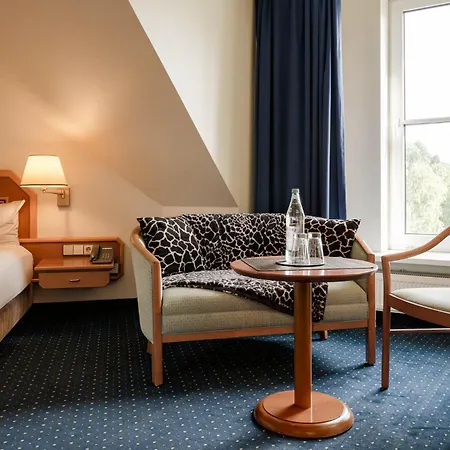 Hotell Fletcher Hotel-restaurant Sundern-sorpesee 4*