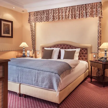 Fletcher Hotel-restaurant Sundern-sorpesee