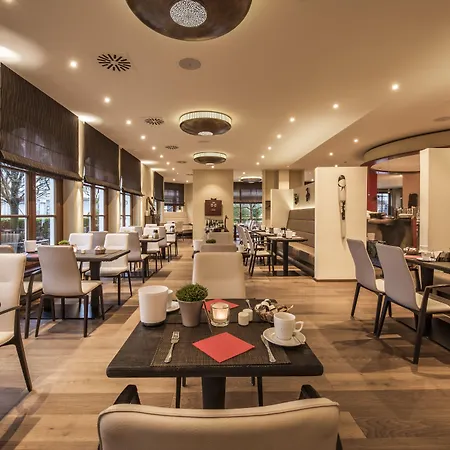 Fletcher Hotel-Restaurant Sundern-Sorpesee מלון 4*